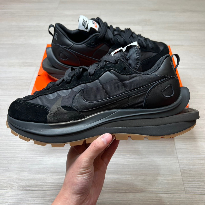 Nike x Sacai vaporwaffle 黑膠