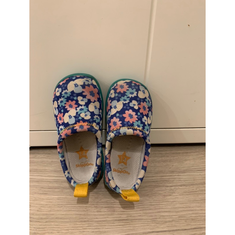 二手！ 日本 SKIPPON 兒童休閒機能鞋-ISEAL VU系列-南法碎花 14號