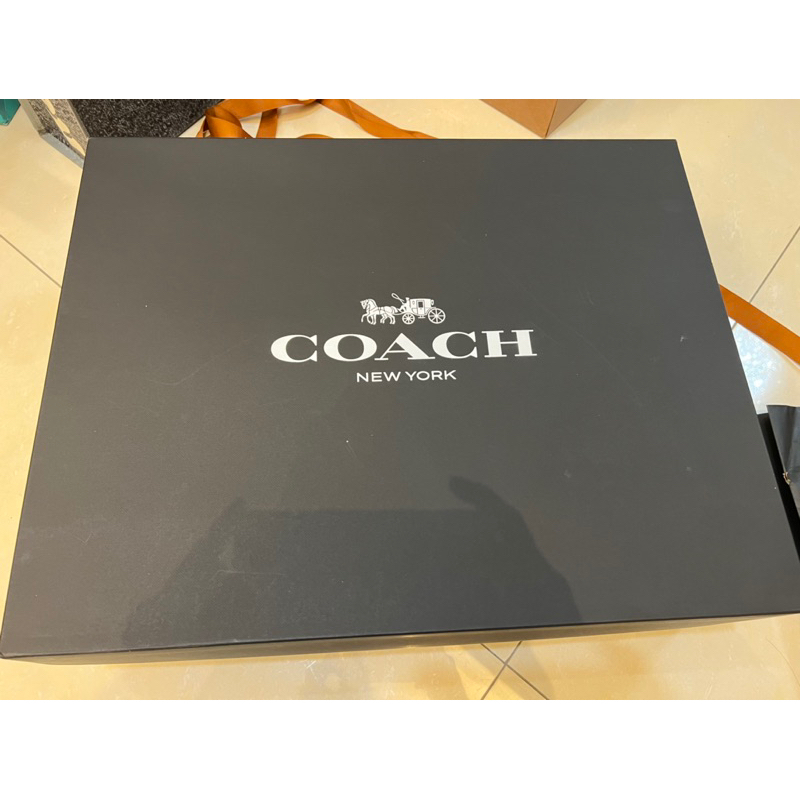 coach 公事包/電腦包附紙盒、緞帶、紙袋