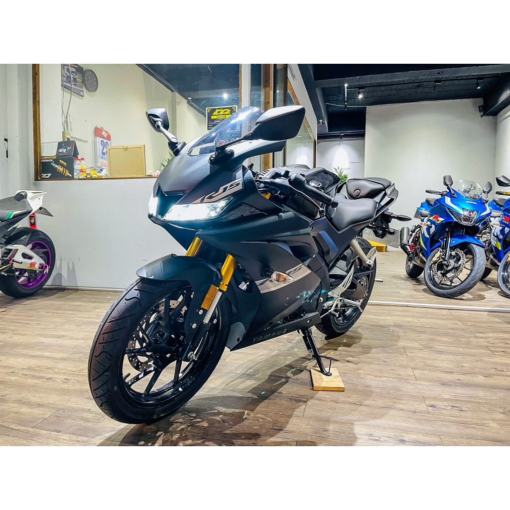 翊帆重機車庫 2022 YAMAHA R15 V3 倒叉 (黑)