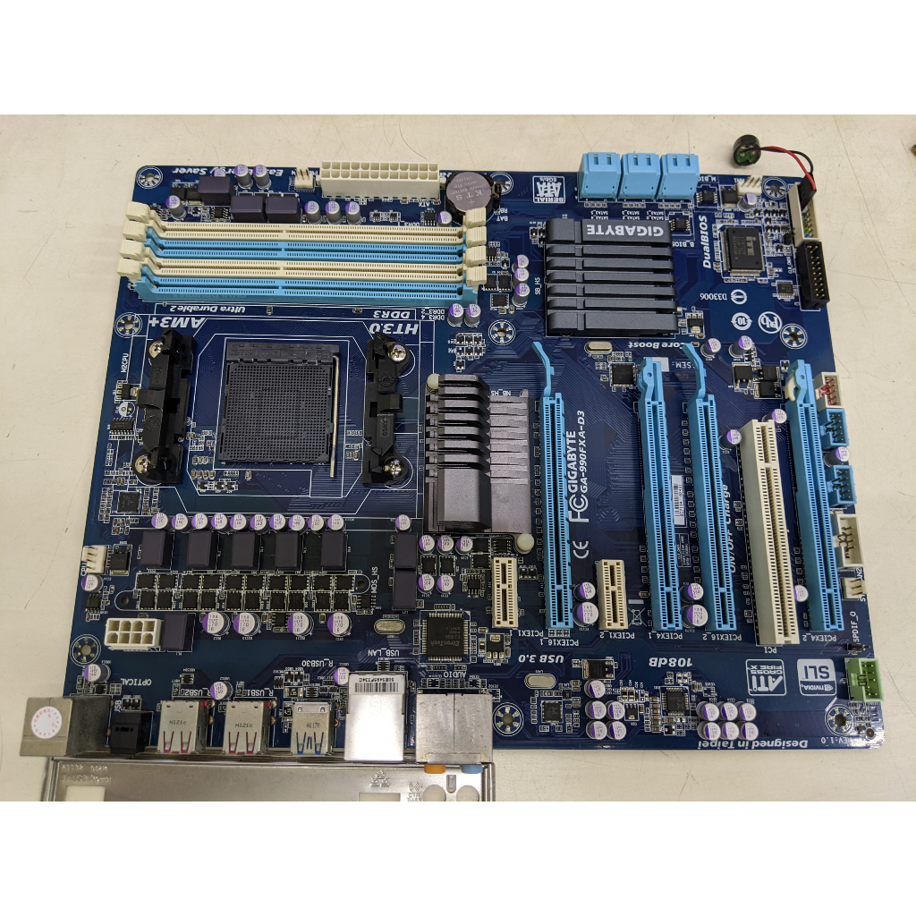 技嘉 GA-990FXA-D3 REV:1.0主機板AM3+/DDR3/ 含檔板 中古良品