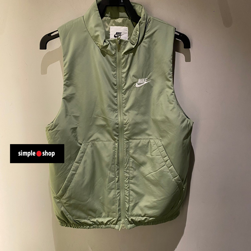 【Simple Shop】NIKE CLUB LOGO 刺繡 鋪棉背心 保暖背心 運動背心 綠色 DX0677-386
