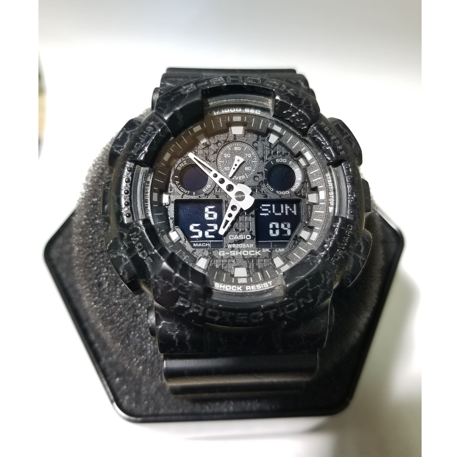 二手 G-SHOCK 爆裂紋 街頭潮流岩石紋理設計運動錶 (GA-100CG-1A) 電子錶 CASIO卡西歐