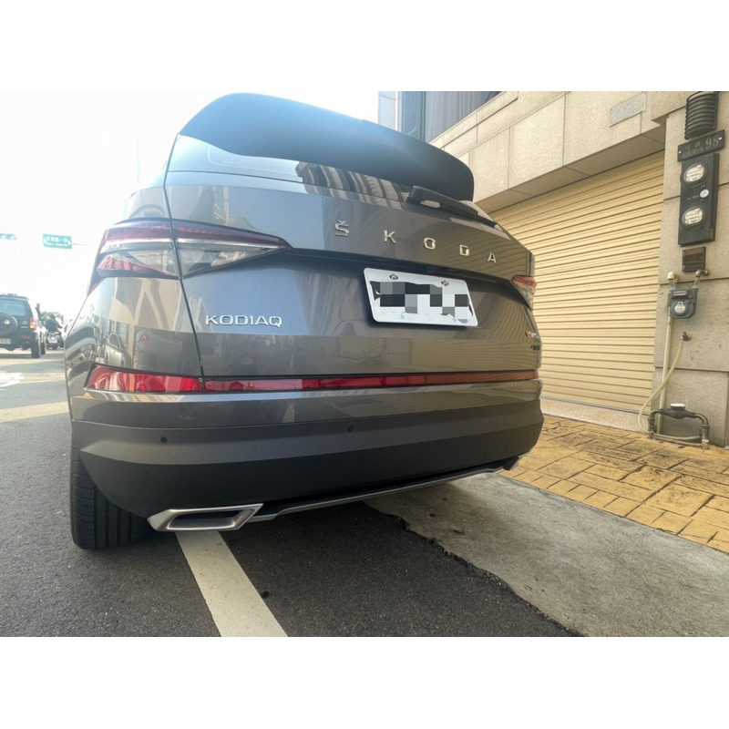 ☆反骨汽車☆ Skoda Kodiaq XL 銀色尾飾管/XL亮黑色尾飾管