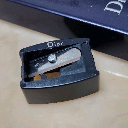 全新 現貨免問可立即出貨 迪奧 眉筆 削筆器 Dior 百貨正品 德國製