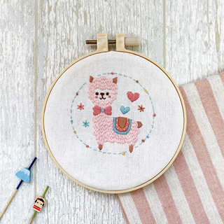 【影片教學】【HobbyEasy】可愛動物刺繡材料套組 NO.11──粉紅泡泡草泥馬 / 大風文創wind wind