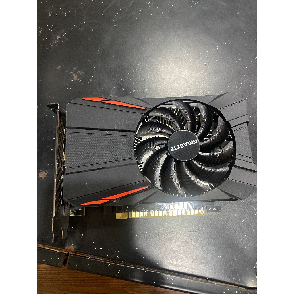 中古 二手 便宜賣 技嘉 GV-N1050TD5-4GD GTX1050TI 4G 顯示卡