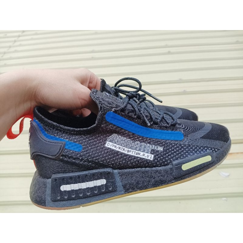正品 Adidas NMD R1 SPECTOO boost 黑藍 休閒鞋 慢跑鞋 FZ3201
