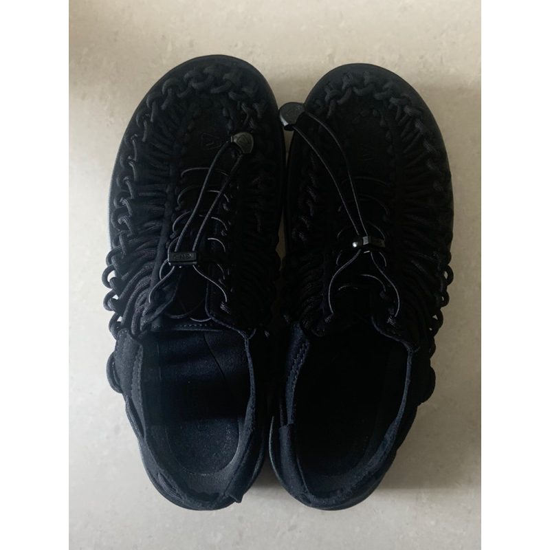 全新KEEN黑色網式抽繩線鞋