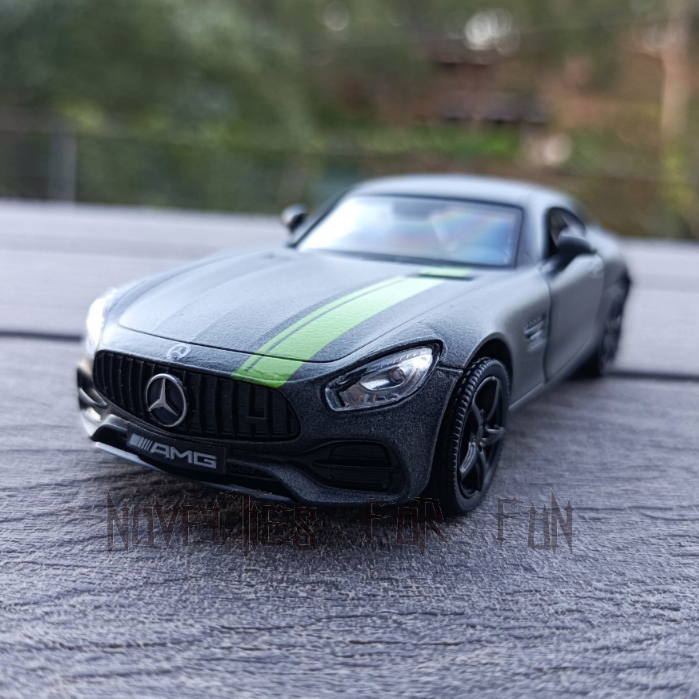 Mercedes-AMG GTS 1:36模型車 賓士 BENZ GTR