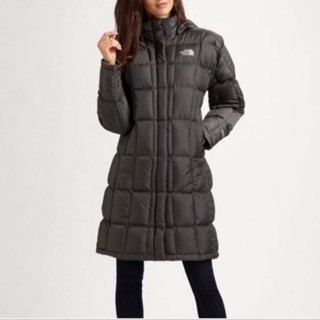 原價3萬8細圖 the north face 北臉 北面 係數550 輕量保暖 韓風巧克力長版羽絨連帽外套 大衣 風衣