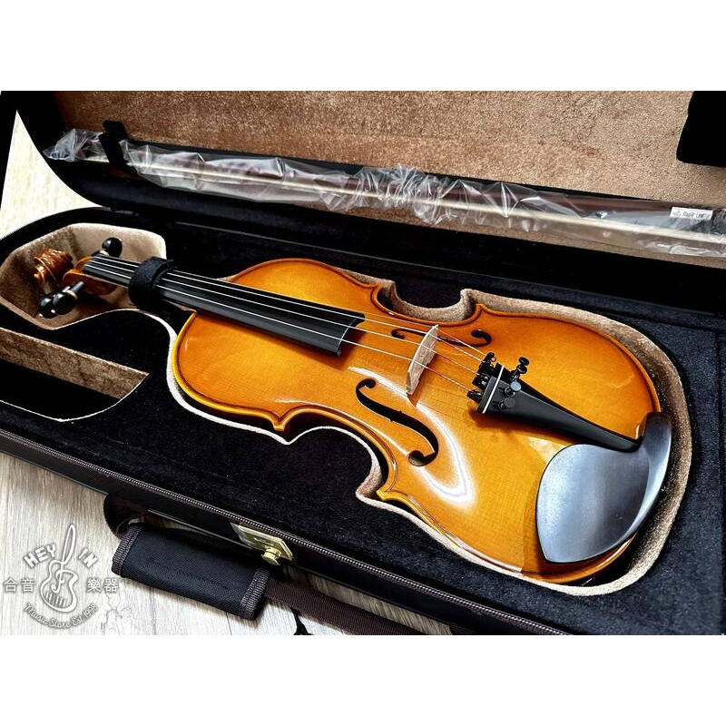 ＊合音樂器＊全新 台灣製 維音 楓葉牌 手工小提琴組 4/4 #200 贈原廠公司厚琴盒