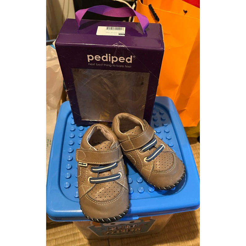 二手童鞋：pediped寶寶學步鞋，真皮手工，18-24m，附鞋盒，二手少穿，購於誠品信義