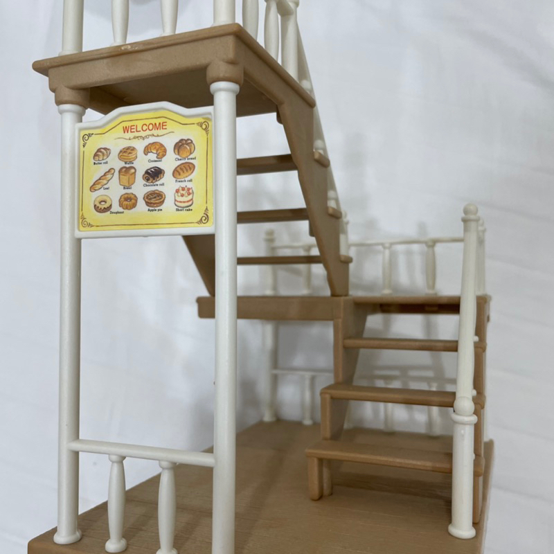 森林家族 早期麵包店迴轉雙層樓梯 稀有絕版 只有一個！