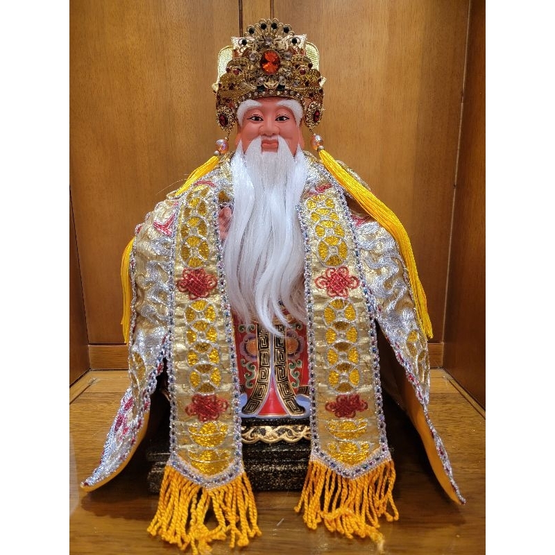 【修緣佛像文物館】台灣製 1尺2 土地公萬壽鶴袍 神明衣服 神明帽 神像 佛像 神明 宴王 佛具 神桌 佛桌 神明櫥