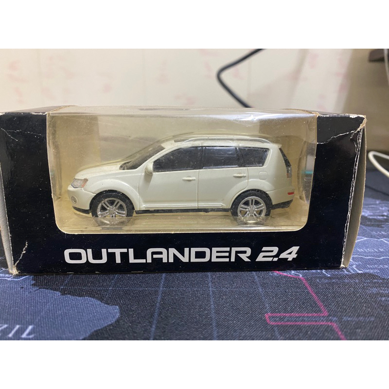 1/43 mitsubishi Outlander 模型車 藍色 無盒