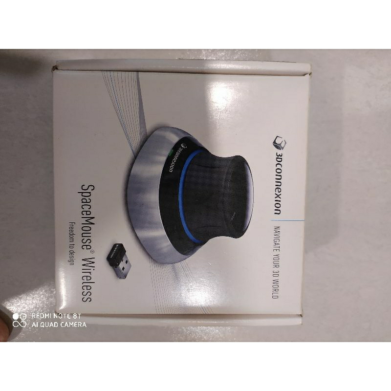 3Dconnexion滑鼠（3DX-700043)贈60w多功能套裝收納盒(免運）