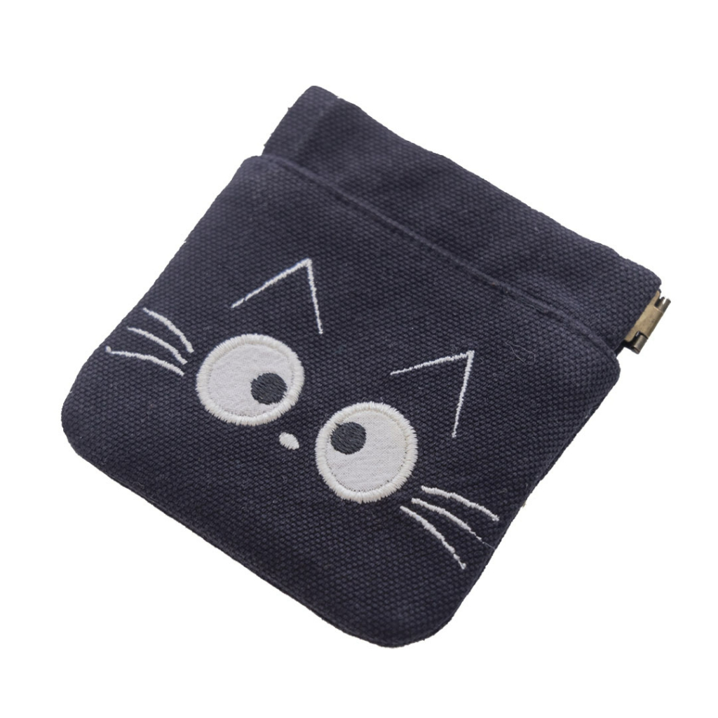 【Kiro貓】小黑貓 磁吸刺繡 零錢包/拼布包/隨身小物收納包【820472】