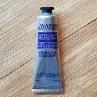 專櫃正貨ღ艾莉兒美妝代購ღ薰衣草護手霜（30ml / 75ml）｜L’OCCITANE歐舒丹