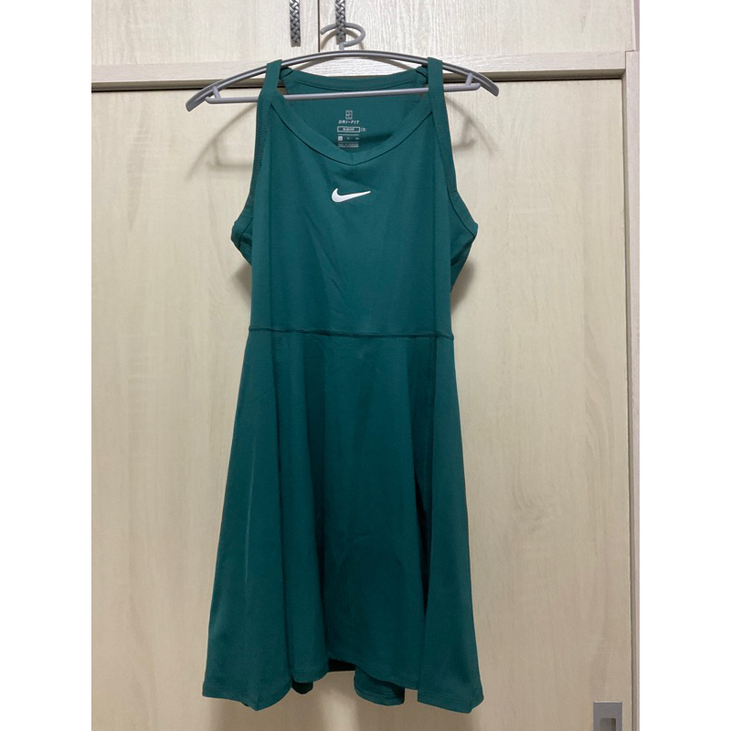 Nike 綠色連身裙S號