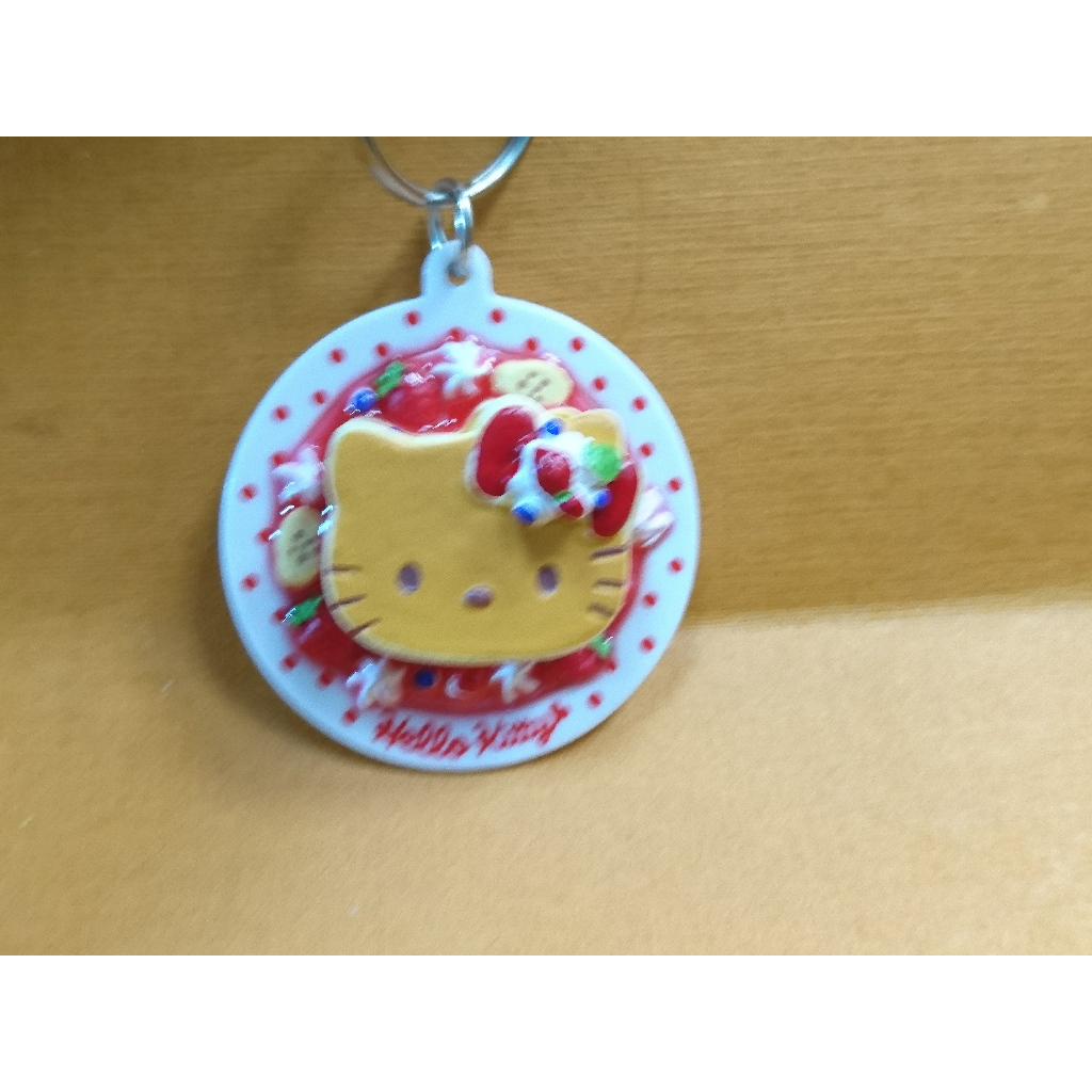 212-日本限定 HELLO KITTY 草莓鬆餅 造型 鑰匙圈吊飾