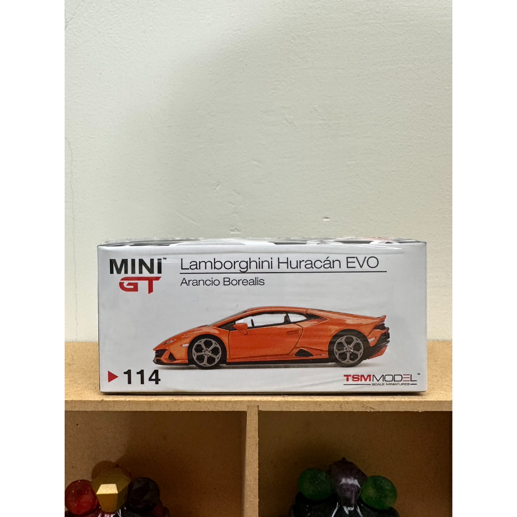 威力 MINI GT 114 Lamborghini Huracan EVO #114