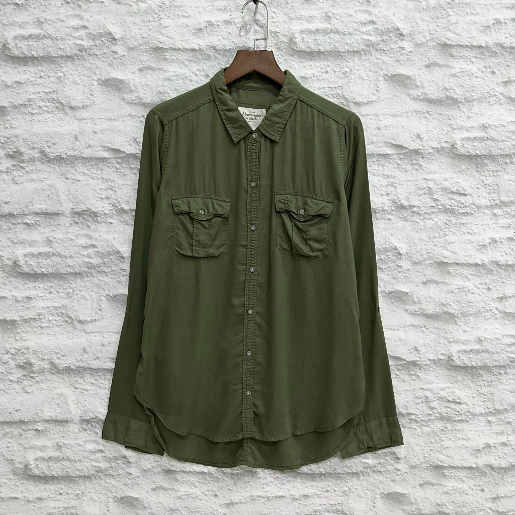Maple麋鹿小舖 Abercrombie&amp;Fitch ＊ AF 深綠色素面長袖襯衫＊ ( 現貨M號 )