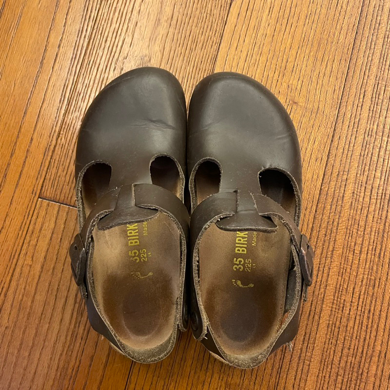 客訂下單：二手BIRKENSTOCK 德國勃肯 咖啡色涼鞋35號+H&amp;M高跟鞋拖鞋+h&amp;M風衣外套送B太陽眼鏡