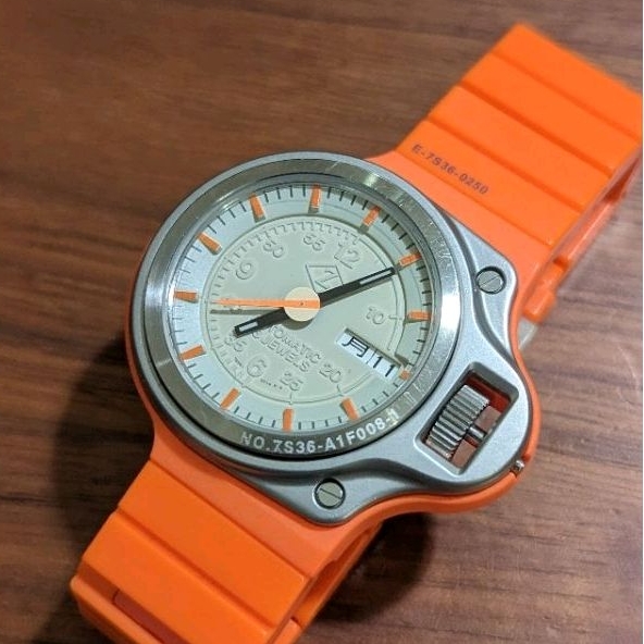 SEIKO x CABANE de ZUCCa AWAQ003 dashboard 精工 自動上鍊機械錶