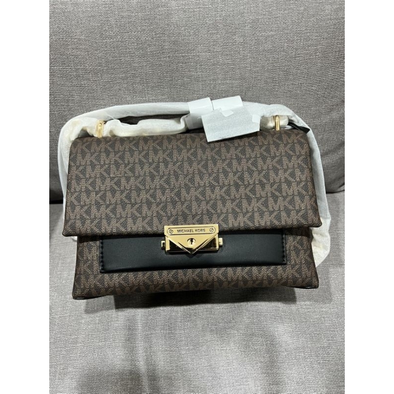 ✨️全新Michael kors cece包✨️