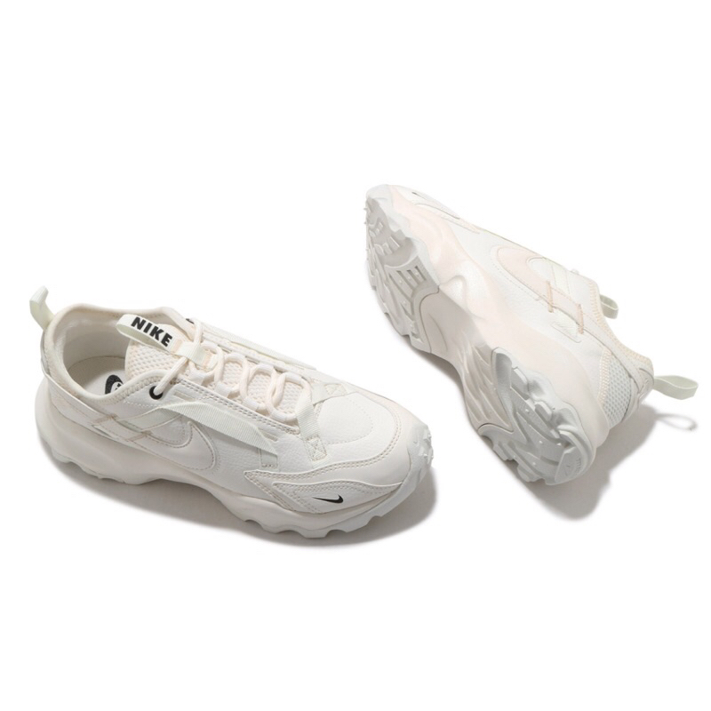 W Nike TC 7900 仙女鞋 全新正品 反光 DD9682-100