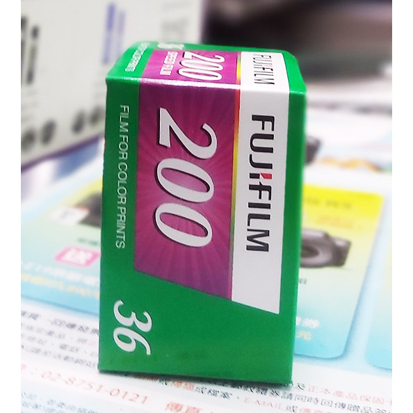 王冠 2025/05 富士FUJIFILM 200度 36張彩色負片 135底片 fujicolor c200 另售柯達
