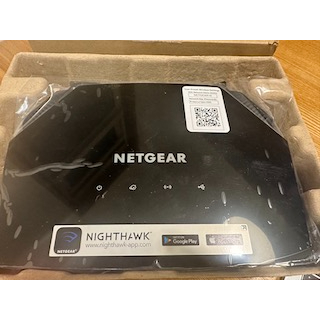 大出清～～～Netgear 夜鷹 R6700 AC1600 wifi 路由器~過年照常出貨