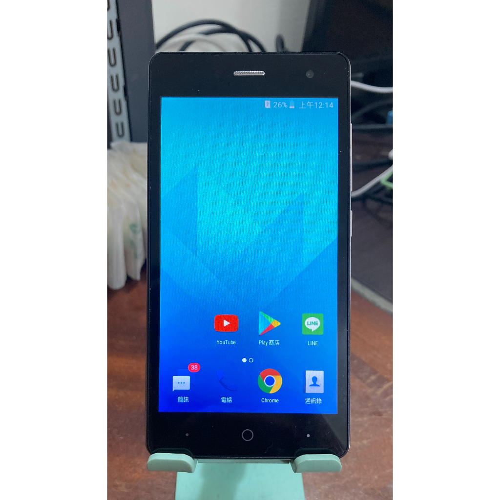 中古良品 台哥大 TWM Amazing A30 4G LTE 四核心 黑色 Android 智慧型手機