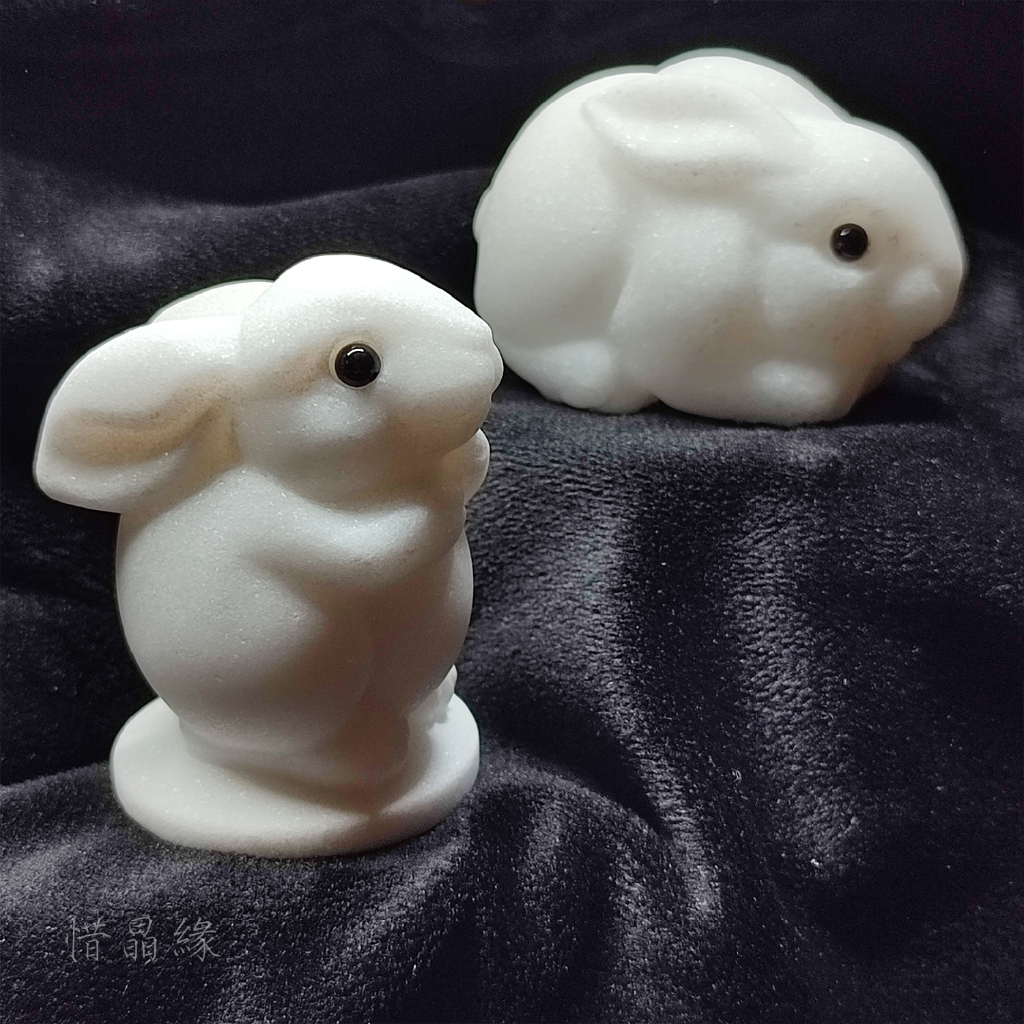 《惜晶緣》天然 漢白玉 兔子 雕刻 擺件 可愛 造形 雕刻件 家居裝飾擺件 動物擺件 公仔 水晶