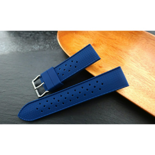 22mm 20mm 藍色夏日多汗必備高質感矽膠錶帶不鏽鋼錶扣透氣洞洞carbon紋路～非tropic