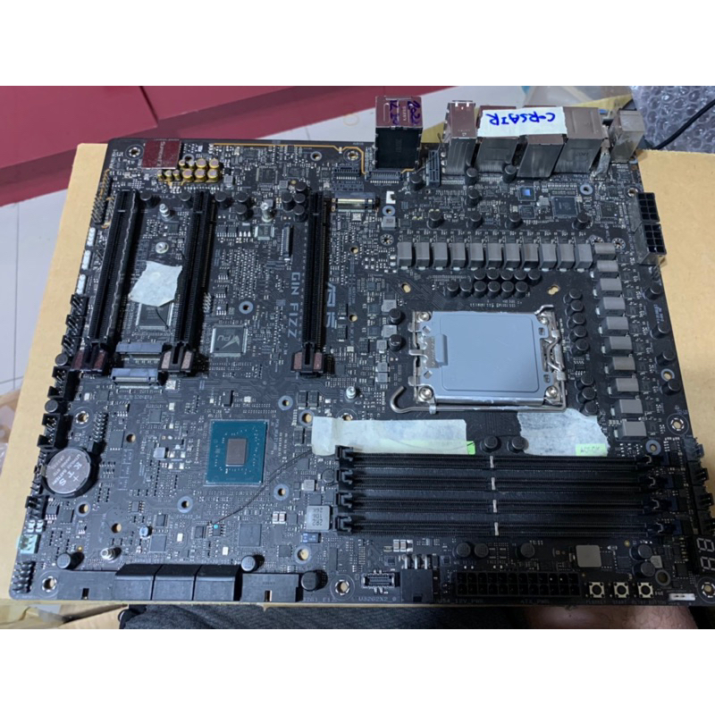 華碩 1700 電競主機板 Asus ROG MAXIMUS Z690 HERO 12 13代處理器 DDR5 x 4