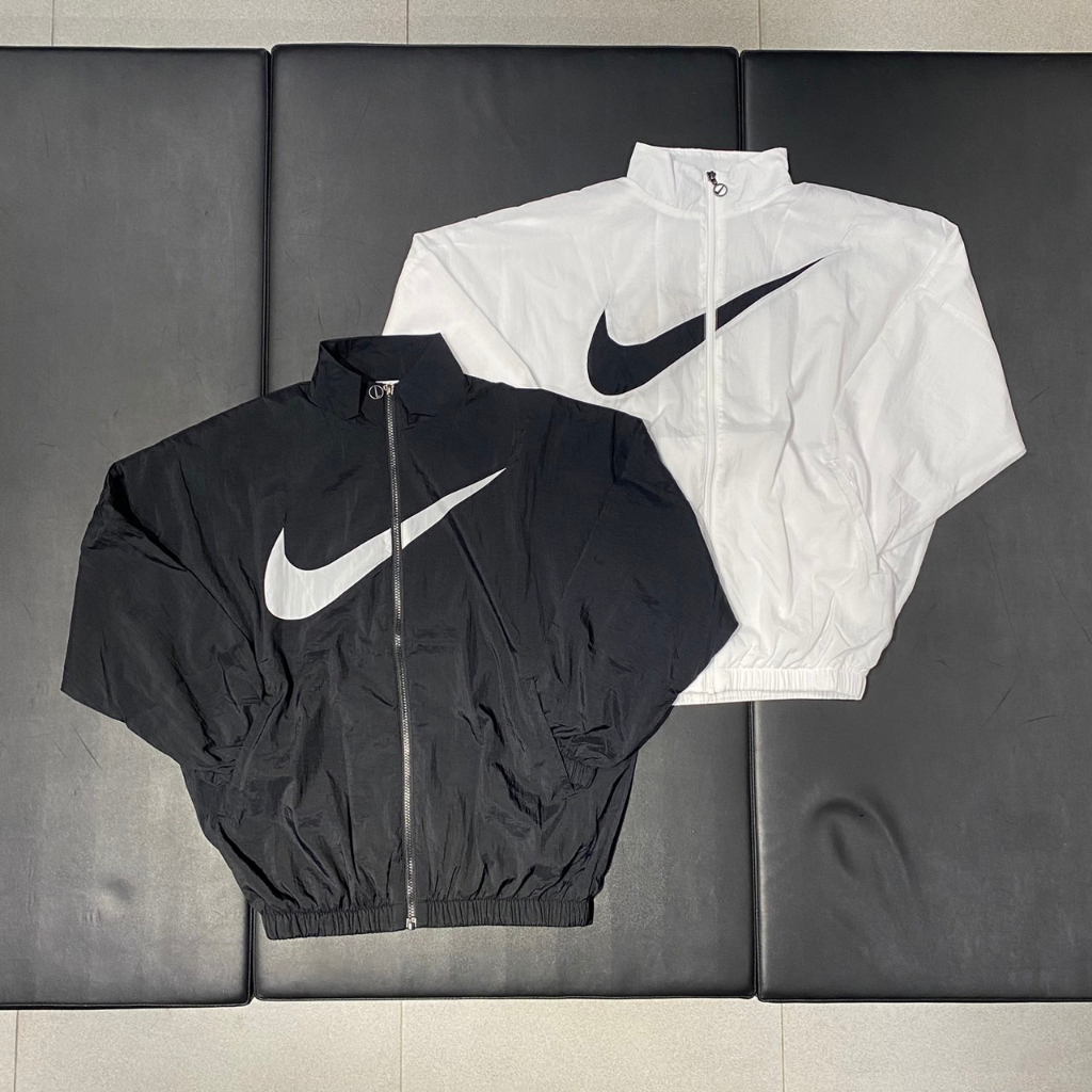 【R-MAN】Nike 女子 運動外套 風衣外套 尼龍 兩色 黑 DX5865-010 白 100