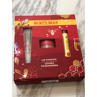 [全新正品現貨2025]【burt's bees】 小蜜蜂爺爺百香果多多唇膜禮盒精華油 修護唇膜-百香果＆洋甘菊 護唇膏