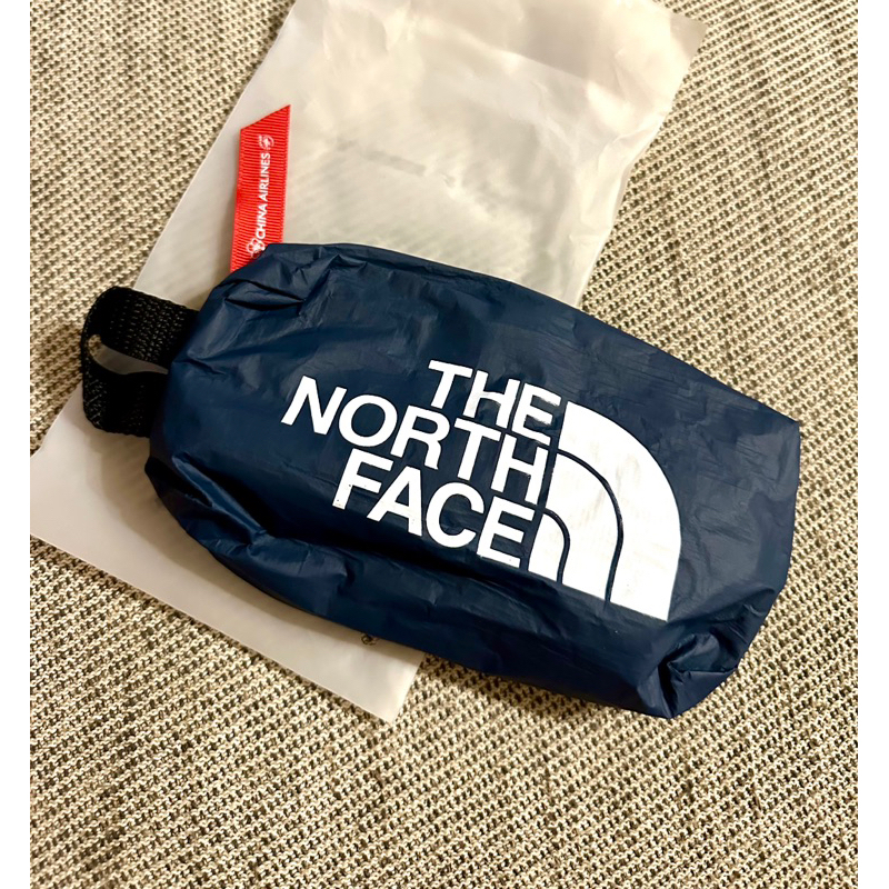 華航north face 藍色盥洗包