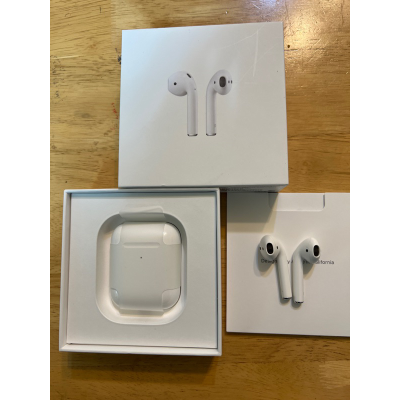 二手  AirPods 2 蘋果無線藍芽耳機AirPods 2 二代 無線充電版