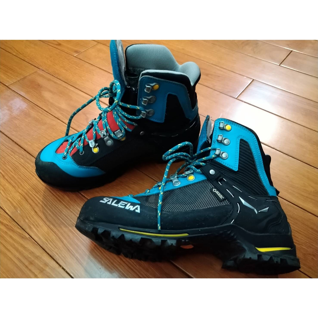 義大利SALEWA WS Raven 2 GTX 女款Gore-tex登山鞋 （二手）