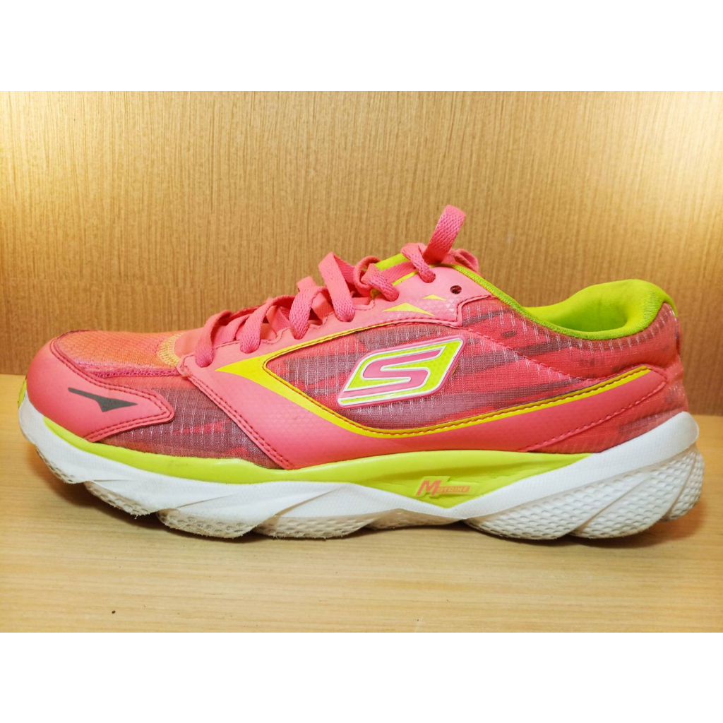 SKECHERS GOrun ride 3 SN13910 避震緩衝慢跑鞋(女) 粉紅色 CM25.5