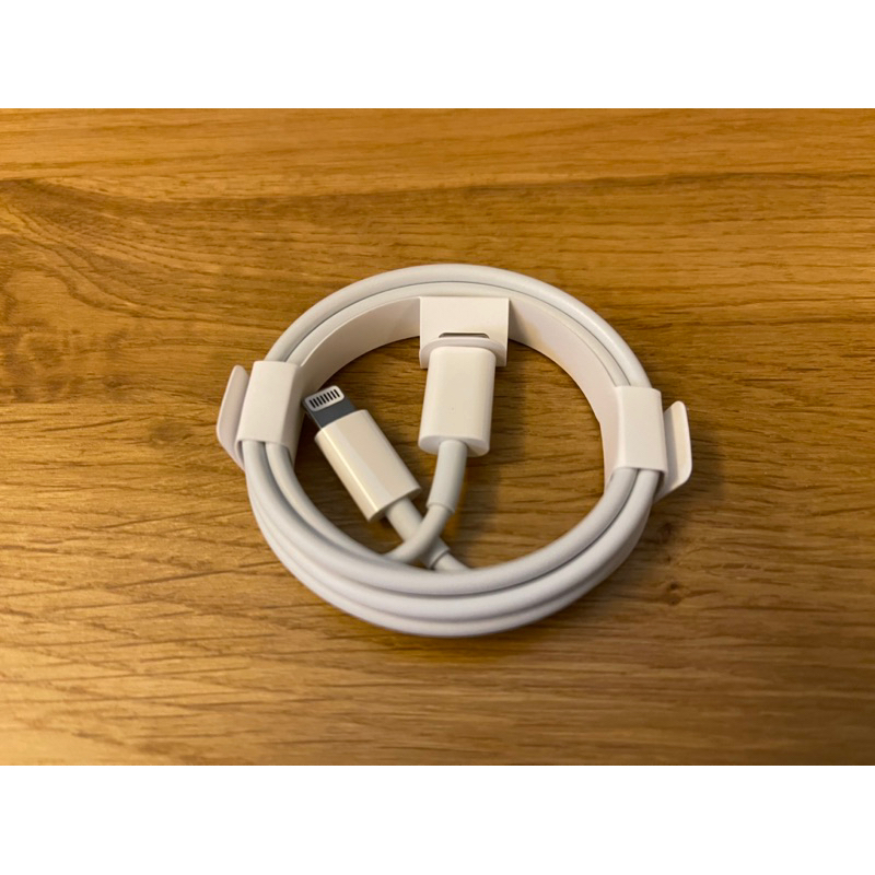 iphone全新原廠充電線USB-C 對 Lightning 連接線 (1 公尺)