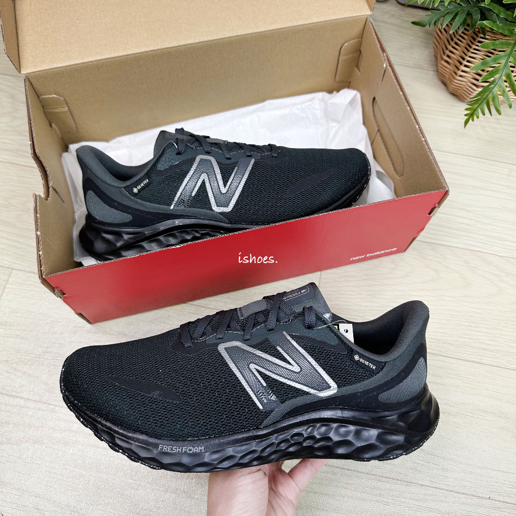 iShoes正品 New Balance Gore-Tex 男鞋 寬楦 黑 防水 慢跑鞋 MARISGB4 2E