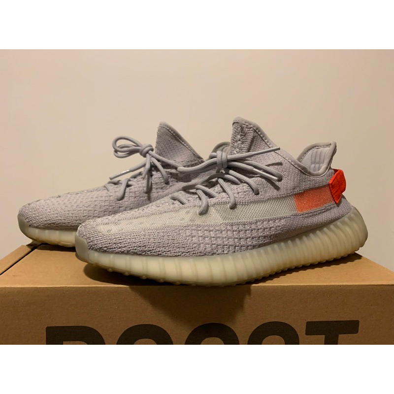 Yeezy boost 350 v2 "Tail Light" 尾燈 灰橘 二手 歐洲限定