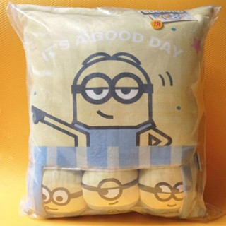 全新 全家 minions 小小兵 歡樂迎新系列 零食袋靠枕 現貨