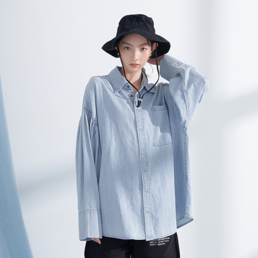 【ERSS】慵懶風寬版拋拋袖牛仔襯衫-女 漂淺藍 K30019