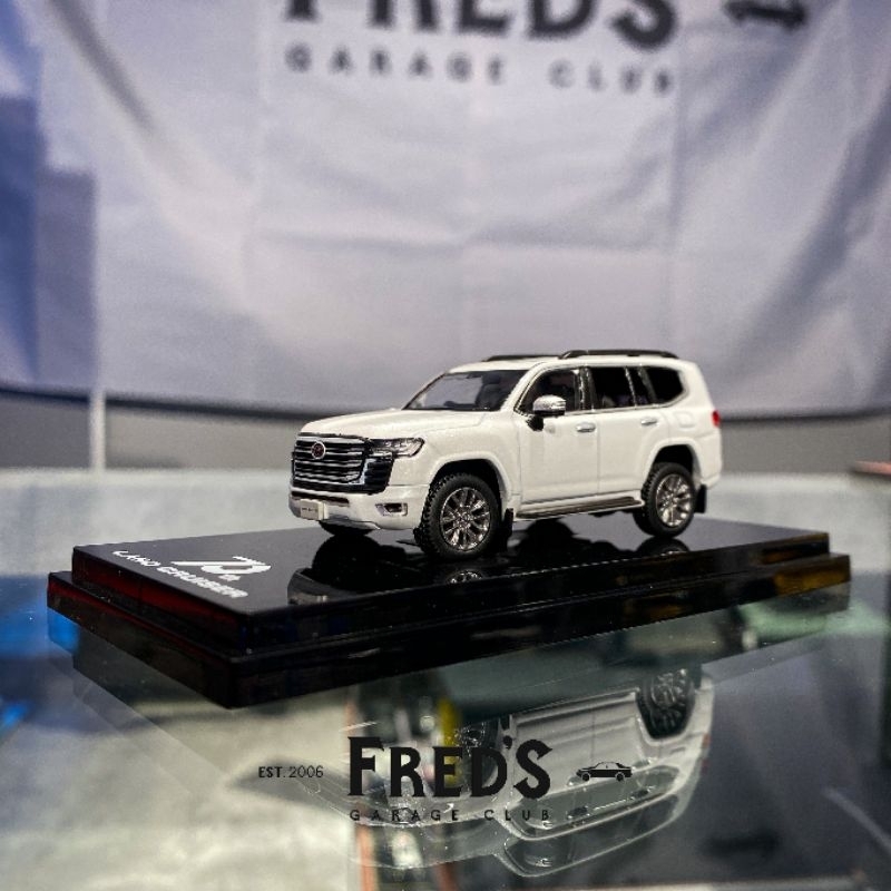 Hobby Japan 1/64 模型車 Toyota Land Cruiser 300 ZX 白