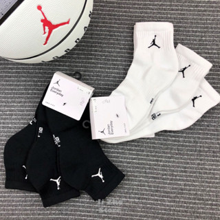 【吉喆】Jordan Socks 3雙入 刺繡 LOGO 排汗 厚底 短襪 籃球襪 DX9655 DX9655-100